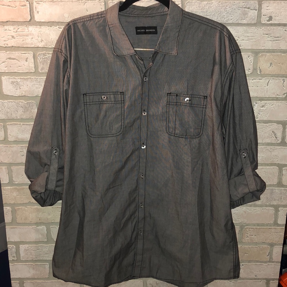 Men’s like new XL Michael Brandon button up Grey.